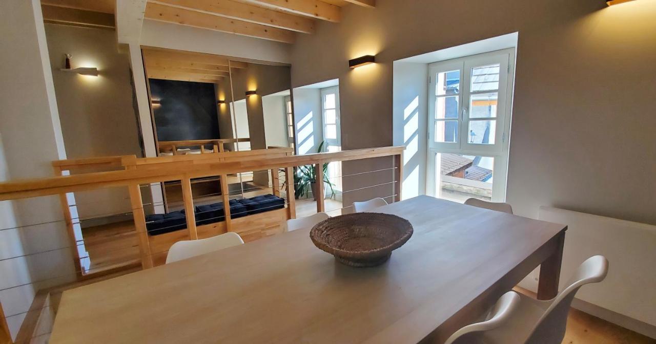 L'Hivernet, Grand Triplex Neuf Au Coeur D'Embrun Acces Facile ภายนอก รูปภาพ