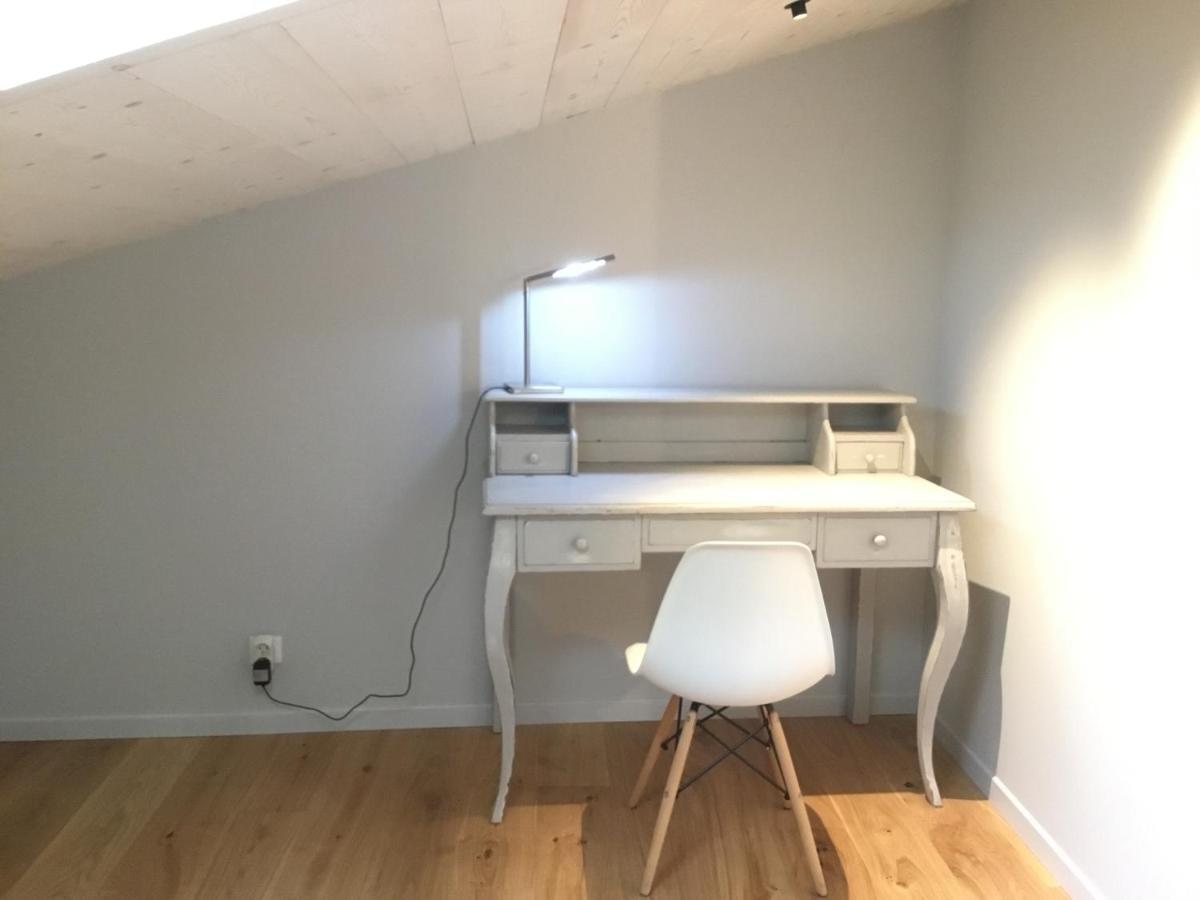 L'Hivernet, Grand Triplex Neuf Au Coeur D'Embrun Acces Facile ภายนอก รูปภาพ